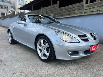 Voir détails -Mercedes Classe SLK 200 Cabriolet Kompressor 163cv Automatiq à Wemmel (17)