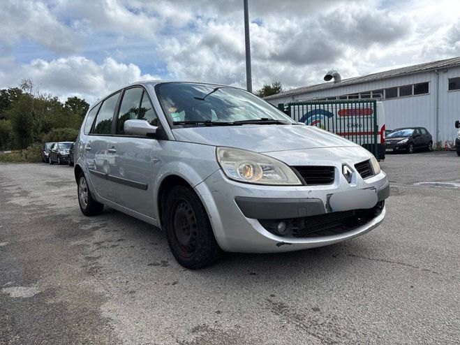 Renault Grand Scenic II 1.5 dCi 105 Expression 5 pl / ! VENTE GRIS CLAIR de 2007