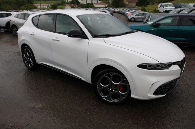 Alfa romeo Tonale 1L5 HYBRID 160 TRIBUTO BOITE AUTO CUIR G Blanc Cristal de 2024