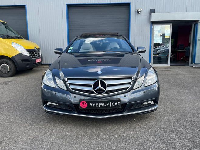 Mercedes Classe E Coup 250 CDI 205CH - BVA - BM 207 Execu GRIS FONCE de 2009