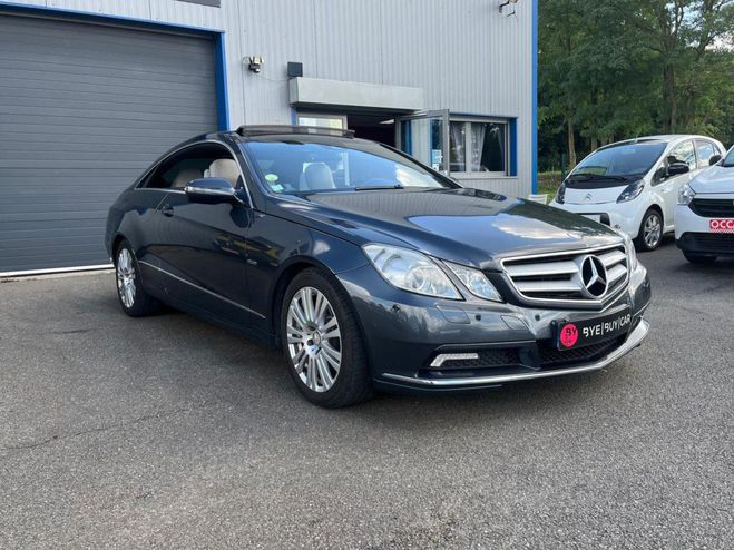 Mercedes Classe E Coup 250 CDI 205CH - BVA - BM 207 Execu GRIS FONCE de 2009