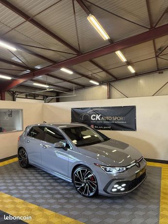  Voir détails -Volkswagen Golf 8 VIII GTI 2.0 TSI 245ch GRIS PIERRE DE  à Saint-Martin-la-Plaine (42)