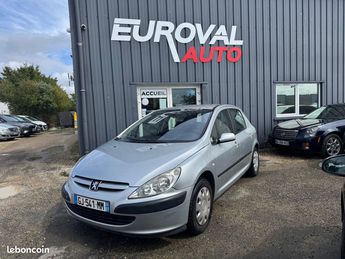  Voir détails -Peugeot 307 1.6 16v 110ch xt premium 5p à Fontenay-sur-Eure (28)