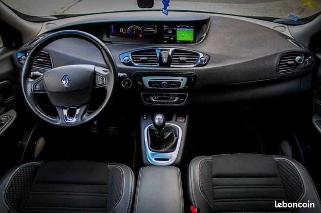 Renault Grand Scenic 1.6 DCI 130 ch ENERGY BOSE EDITION Beige de 2015