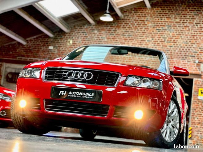Audi A4 Cabriolet 2.4L V6 170 ch 62 980 kms Clim Rouge de 2003