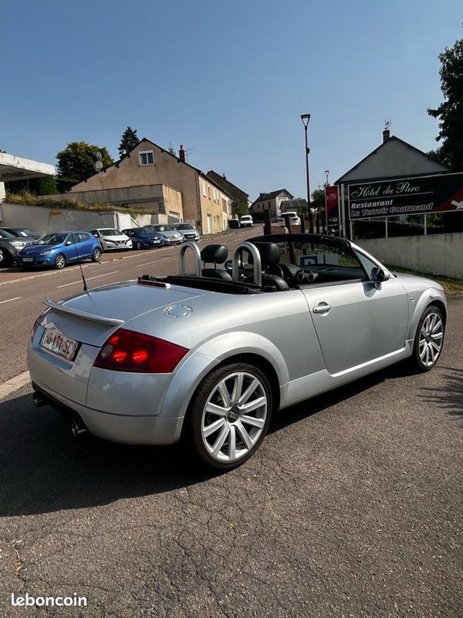 Audi TT MK1 Cabriolet 1.8 180 cv Gris de 2001