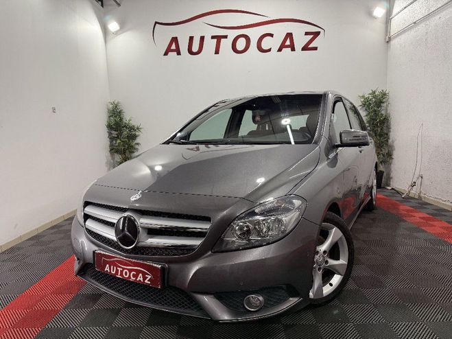 Mercedes Classe B 180 Design 7-G DCT AUTOMATIQUE Gris Fonc de 2014