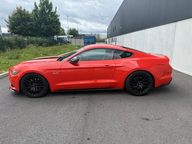 Ford Mustang FASTBACK V8 5.0 421cv GT Orange de 2016