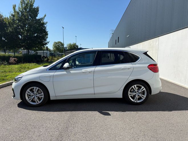 BMW Serie 2 Active Tourer F45 LCI 225 xe iPerformanc Blanc de 2021