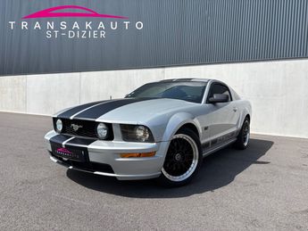  Voir détails -Ford Mustang 4.6L V8 300cv GT - Camra de Recul / Con à Saint-Dizier (52)