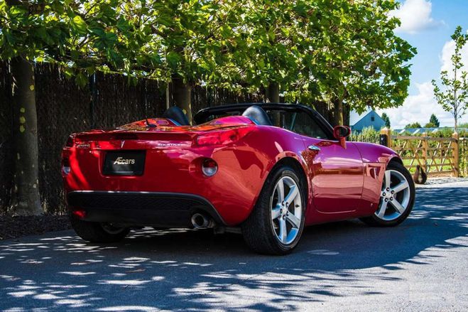 Pontiac Solstice 2.4 ROADSTER MANUAL AIRCO CC 68.000 KM Rouge de 