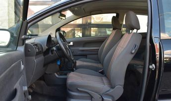  Voir détails -Volkswagen Fox 1.2i Comfortline à Kuurne (85)