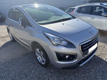  Voir détails -Peugeot 3008 1.6 BlueHDi 120ch Crossway S&S EAT6 à Saint-Priest (69)