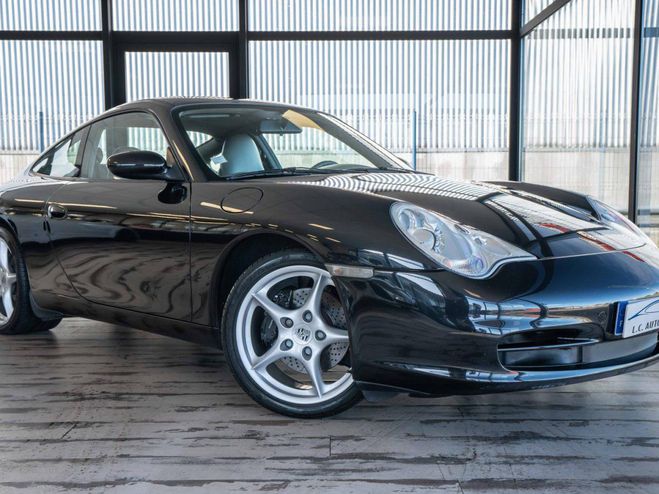 Porsche 911 3.6i TYPE 996 COUPE Carrera Noir de 2002