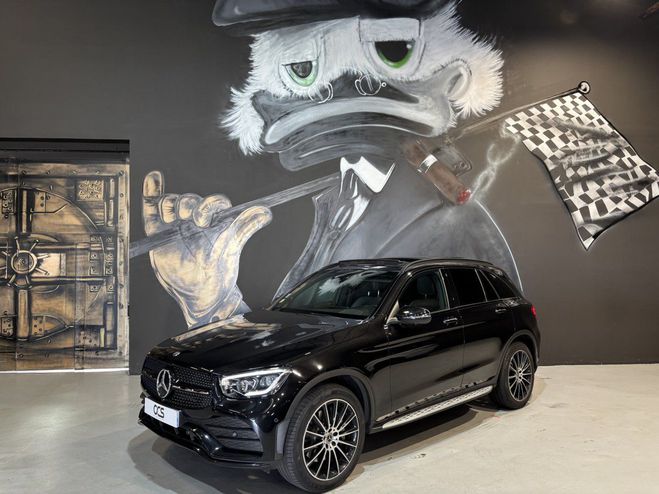 Cliquer pour voir la photo suivante Mercedes GLC 220 D AMG LINE 4MATIC Toit ouvrant / pac Noir de 2021
