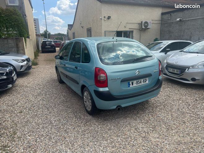 Citroen Xsara Picasso 2.0 essence 16 V bote automatiq Gris de 2004