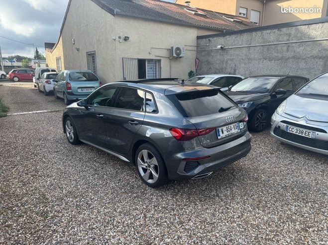 Audi A3 Sportback 30 G-Tron S-Line Aut. Pano LED Gris de 2021