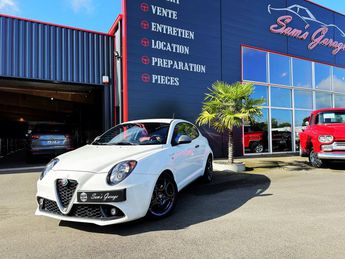  Voir détails -Alfa romeo Mito 1.4 TB 170ch Vloce TCT 6 2017 à Saint-Berthevin (53)