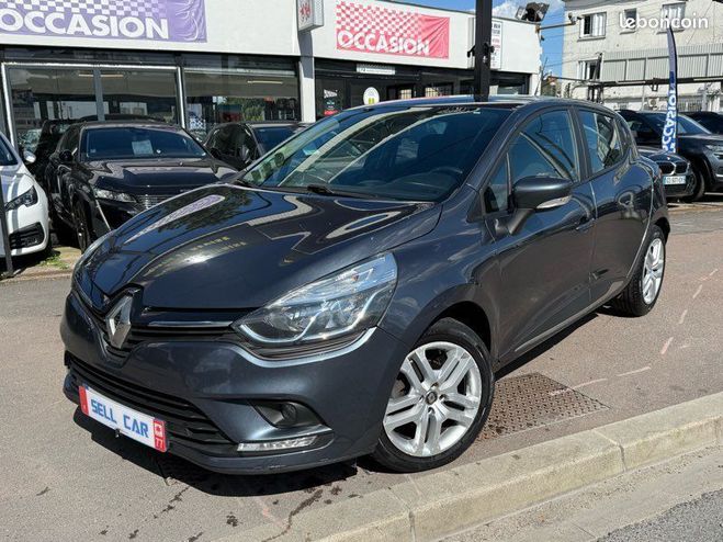 Cliquer pour voir la photo suivante Renault Clio IV (2) 1.5 dci 75 Energy Business 2019 Gris de 2019