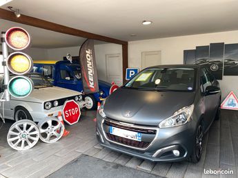 Voir détails -Peugeot 208 (2) 1.2 eTHP 110 S&S GT Line 3 Portes à Nanteuil-ls-Meaux (77)
