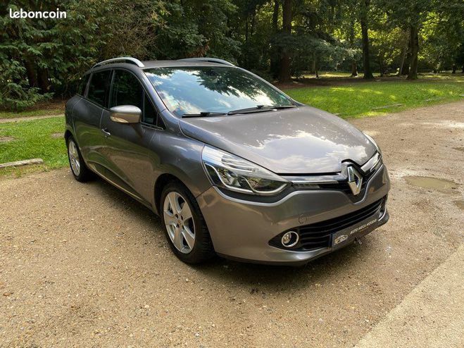 Renault Clio IV ESTATE 1.5 dCi 90ch Energy Intens ? C Gris de 2014