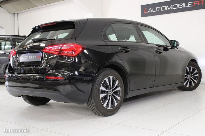Mercedes Classe A IV 160 109CH BUSINESS LINE ESSENCE Noir de 2021