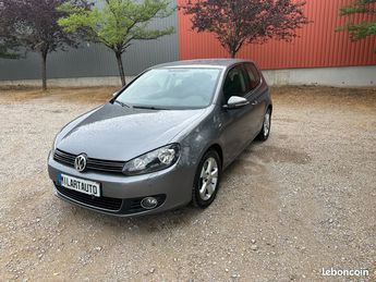  Voir détails -Volkswagen Golf VI 1.4 TSI Trs Bon Etat... à Rodez (12)