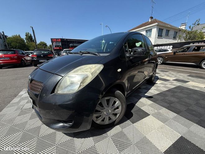 Toyota Yaris 85 VVT-I LUNA Noir de 2006