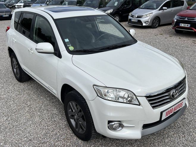 Toyota RAV 4 III 150 D-4D FAP Life Edition 2WD BLANC de 2012