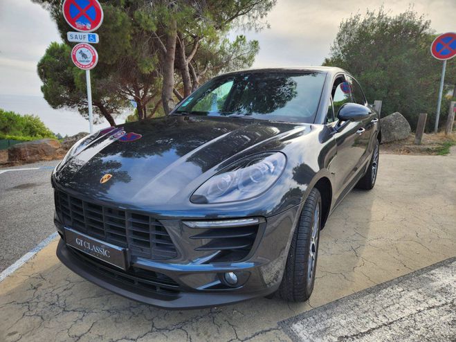 Porsche Macan 2.0L 252 CH gris de 2018