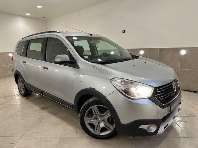 Dacia Lodgy STEPWAY 1.5 BLUE DCI 115 7PLACES GRIS de 2020