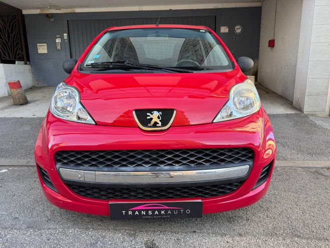 Peugeot 107 1.0l 12V 68 CV Urban Rouge de 2010