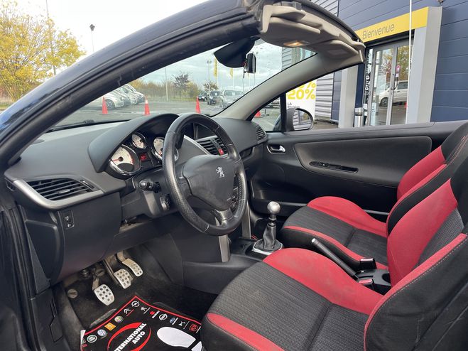 Peugeot 207 1.6 HDI112 FAP SERIE 64 NOIR de 2011