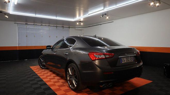 Maserati Ghibli 3.0 V6 275CH START/STOP DIESEL Gris de 2015