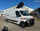 Renault Master l2h2 nacelle Klubb k32 à   La Boisse (01)
