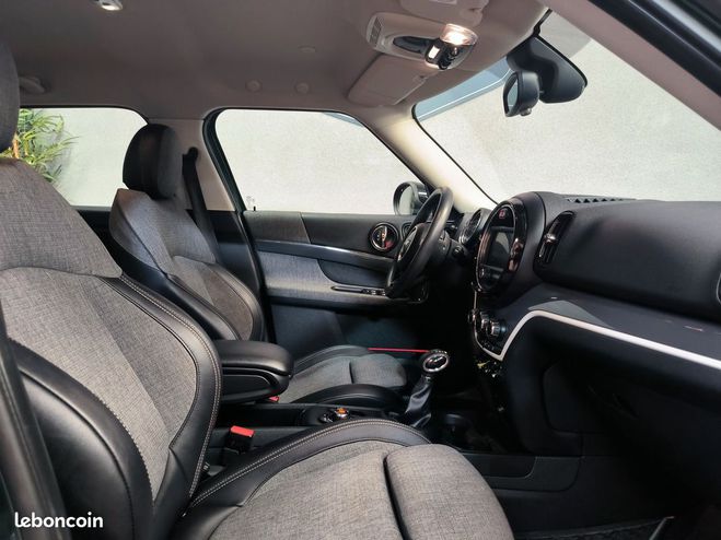 Mini Countryman Cooper SE Hybride rechargeable 136cv + 8 Vert de 2018