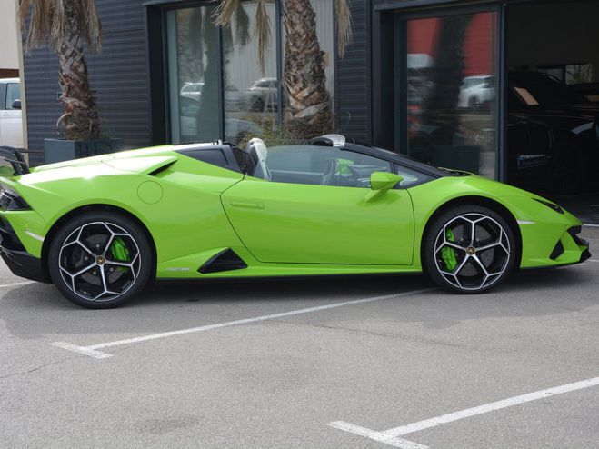 Lamborghini Huracan EVO LP 640-4 SPYDER LIFT LOA 3 213 Euros Noir de 2020