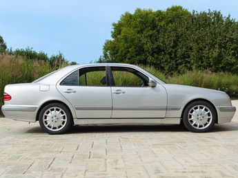  Voir détails -Mercedes 420 2000 MERCEDES-BENZ E430 V8 à Saint-Marcel-de-Flines (42)