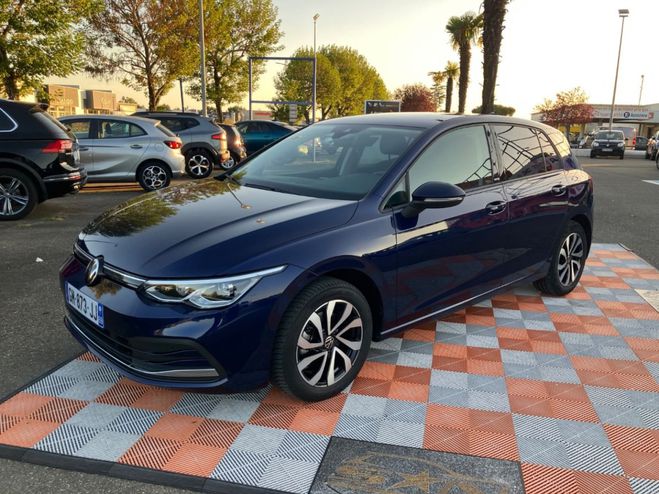 Volkswagen Golf VIII 1.0 e-TSI 110 DSG ACTIVE GPS LEDS C Bleu Fonc de 2023