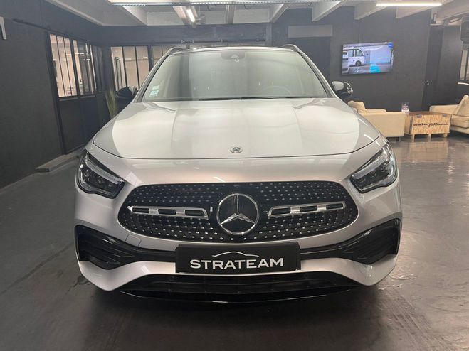 Mercedes Classe GLA Classe 200 DCT AMG LINE Gris de 2020