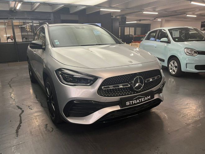 Mercedes Classe GLA Classe 200 DCT AMG LINE Gris de 2020