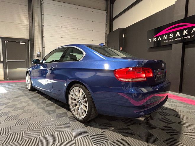 BMW Serie 3 COUPE E92 325i 218ch Luxe Bleu de 2009