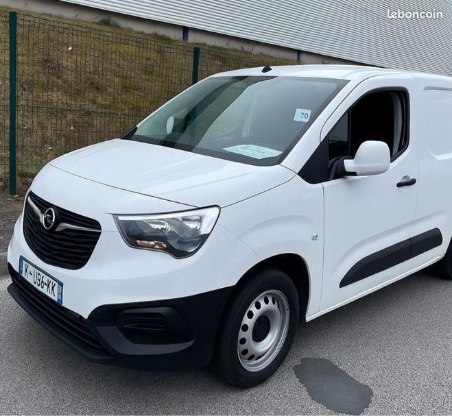 Opel Combo 2020 110000 kil 100cv attelage climatisa Blanc de 2020