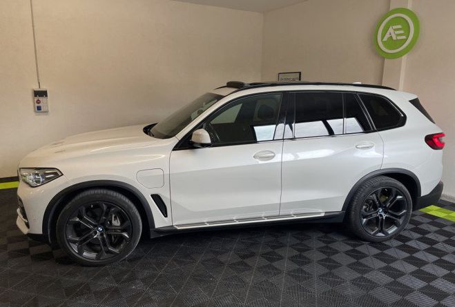BMW X5 IV (G05) xDrive45e 394ch M Sport 17cv FU BLANC de 2020