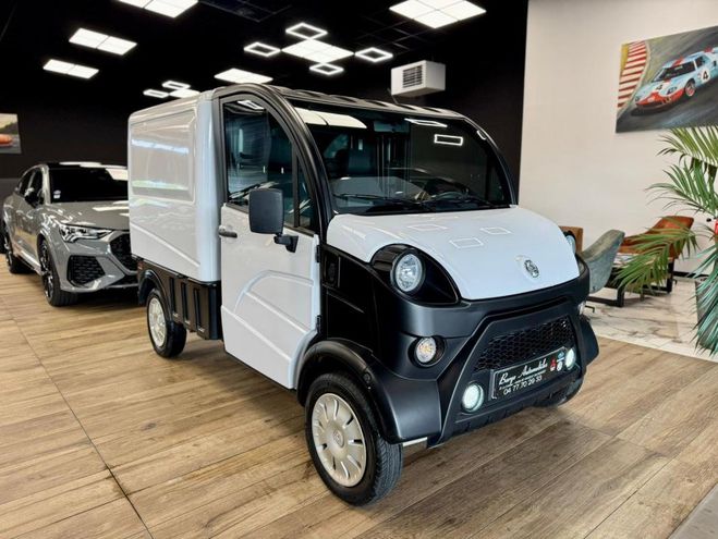 Aixam E-Truck FOURGON 8 KWH Blanc Verni de 2024