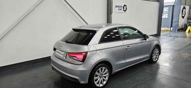 Audi A1 1.0 TFSI 95ch ultra Ambiente S tronic 7 GRIS C de 2015