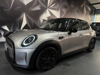  Voir détails -Mini Cooper 5 PORTES 136CH ESSENTIAL BVA7 à Aubire (63)