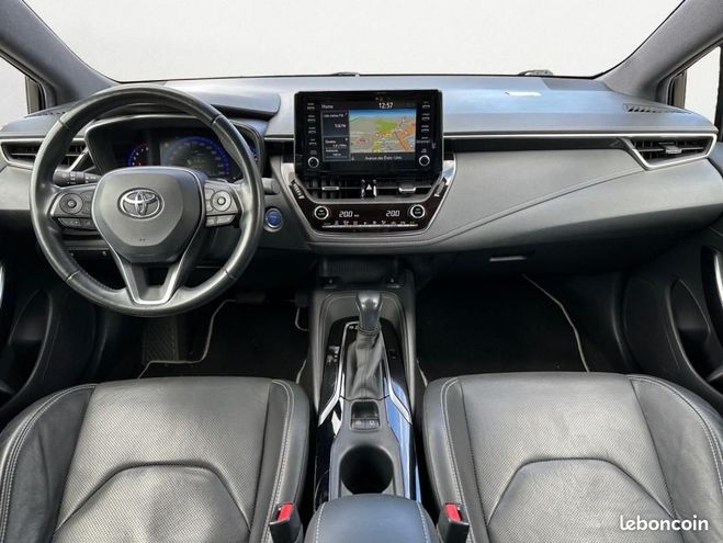 Toyota Corolla 2.0 180H 155CH HYBRID COLLECTION BVA Rouge de 2019