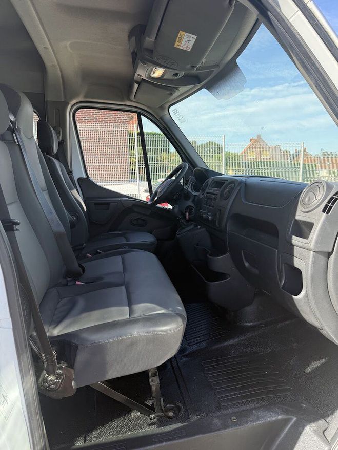 Renault Master GD CONFORT 2.3 DCI L2H2 3.3T 110 E6  de 2019