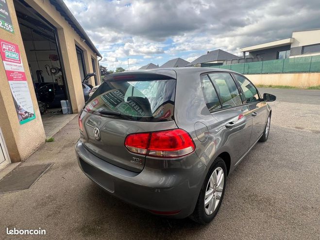 Volkswagen Golf vi 1.6 tdi 105 fap Autre de 2011
